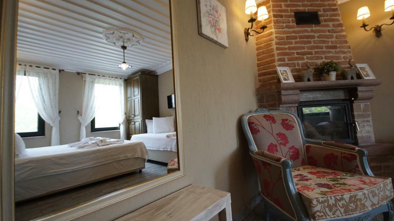 Fikretbey Konağı Otel Ayvalı Dış mekan fotoğraf