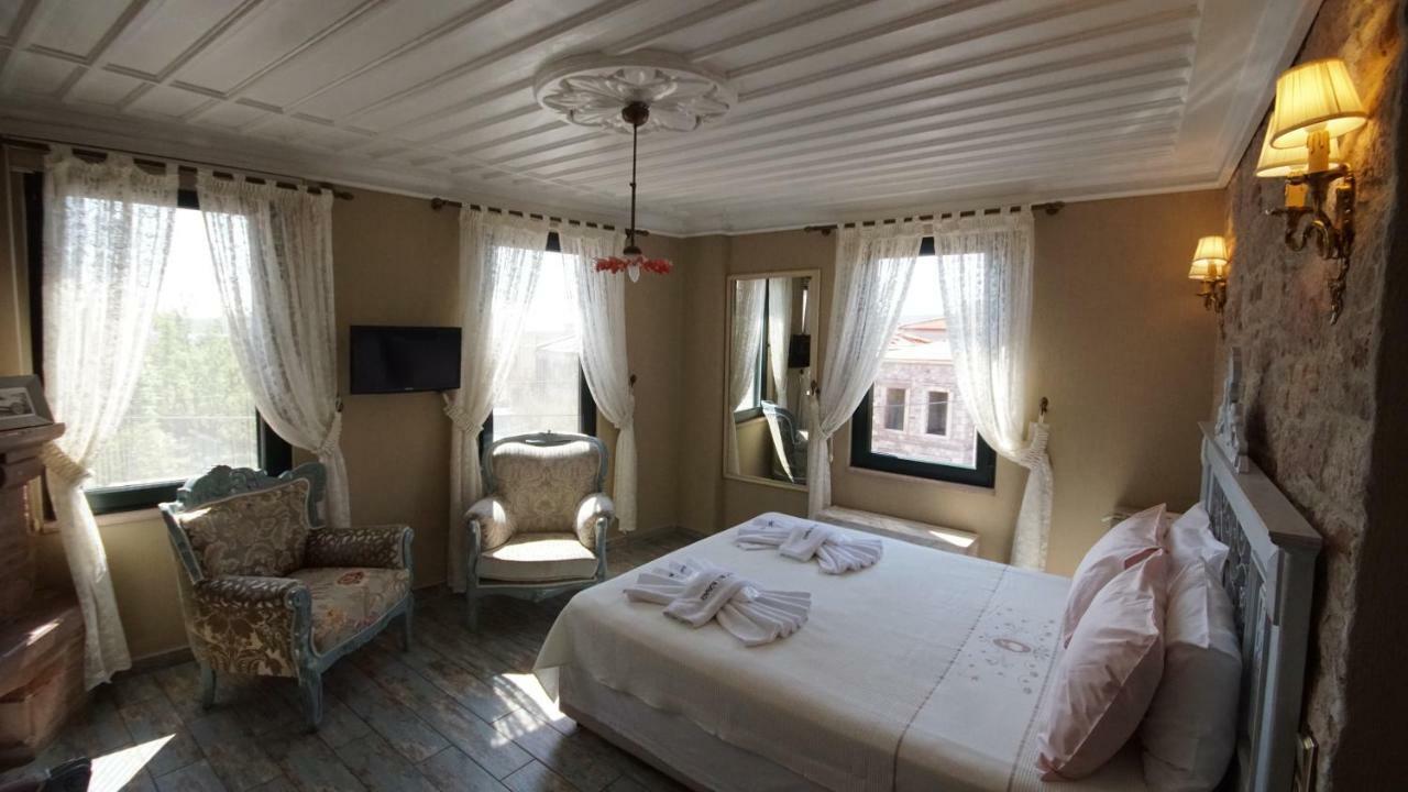 Fikretbey Konağı Otel Ayvalı Dış mekan fotoğraf